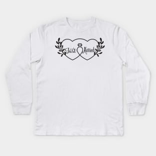 Just married Kids Long Sleeve T-Shirt